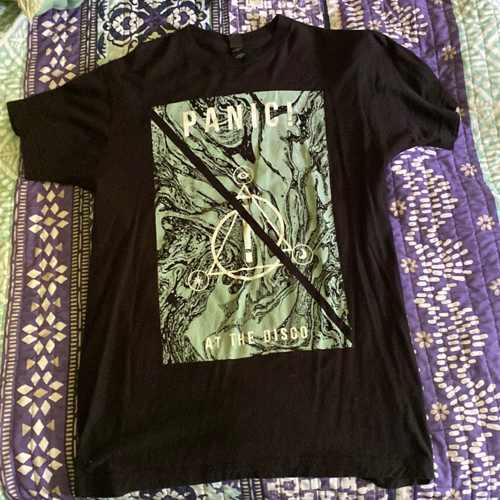 Panic! At the disco t-shirt